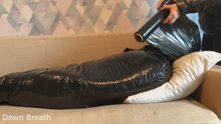 Down Breath - Mummification with sleeping bag and plastic